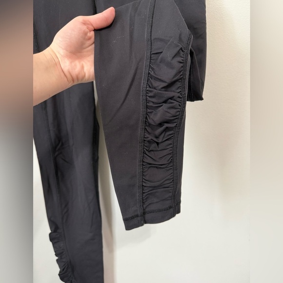 Lululemon Speed Tight Ruching Detail Leggings Size 8 - Picture 2 of 7